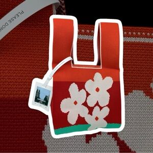 NWT Red Flower Compact Stylish Essentials Handheld Bag